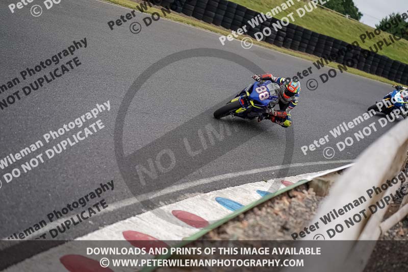 enduro digital images;event digital images;eventdigitalimages;mallory park;mallory park photographs;mallory park trackday;mallory park trackday photographs;no limits trackdays;peter wileman photography;racing digital images;trackday digital images;trackday photos